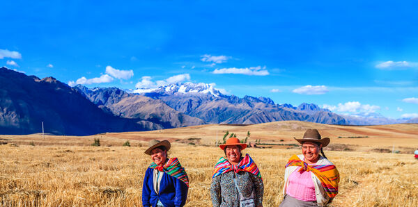 The Sacred Valley Peruvian women